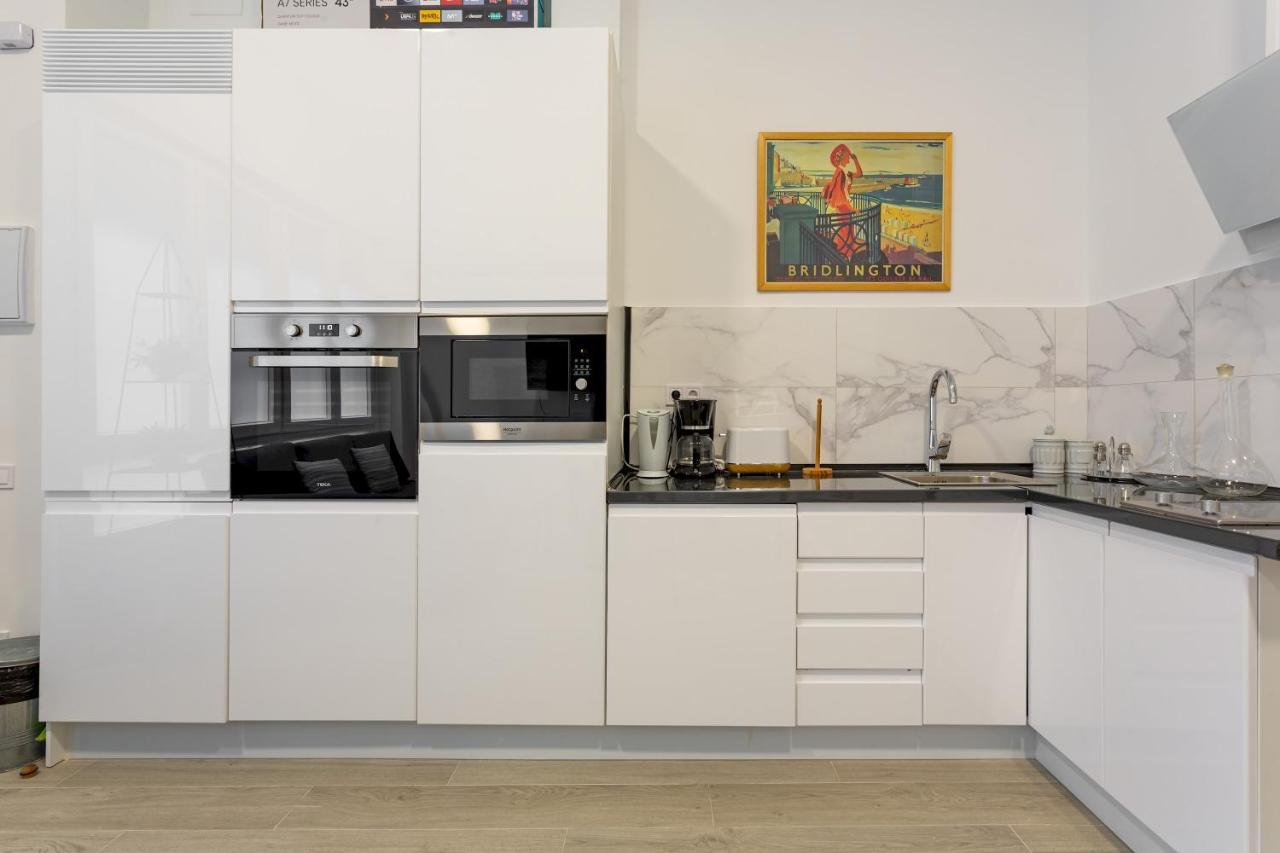 1 Bedroom 1 Bathroom Furnished - Av De America - Studio - Mintystay 马德里 外观 照片